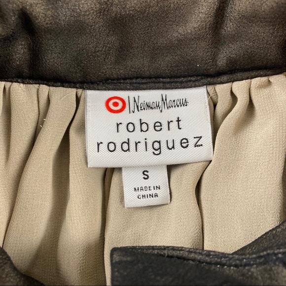 Robert Rodriguez for target ruffle button up sleeveless blouse - Picture 7 of 9